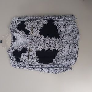 Lace print v-neck top